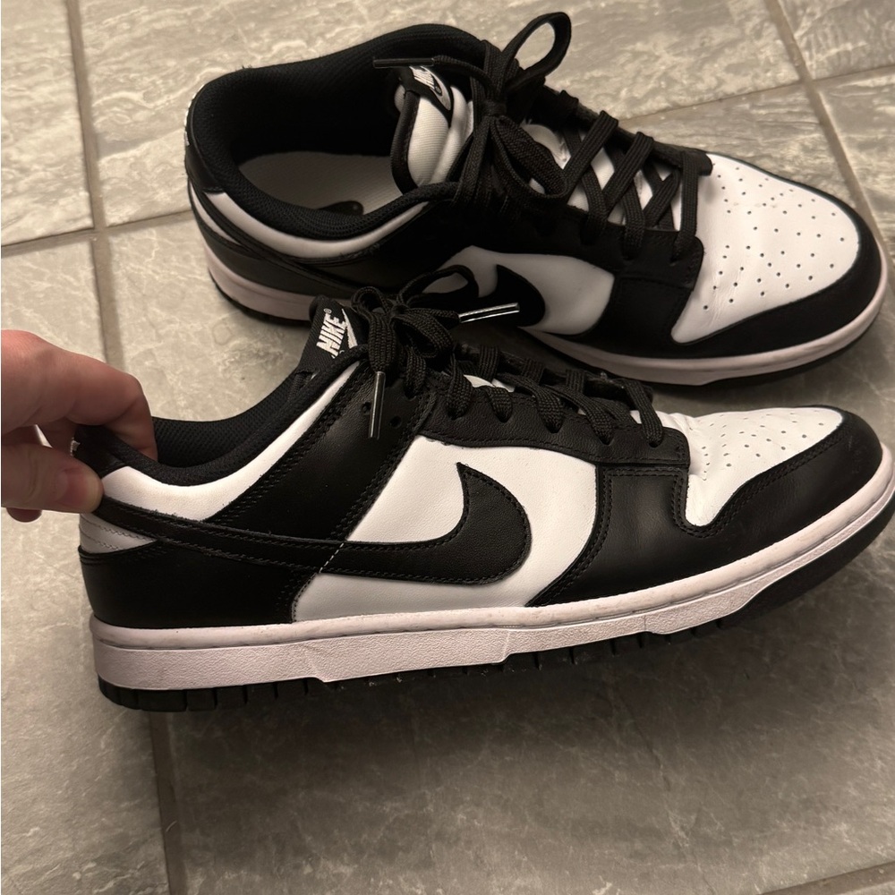 Nike dunk low panda women’s 10